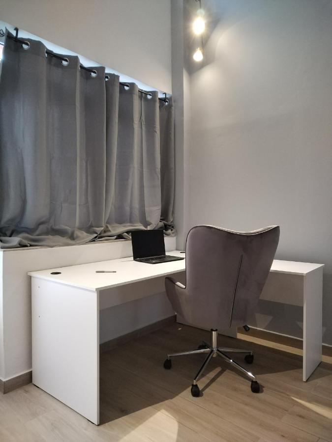 Kingsway Mezzanine Apartment Corfu  Bagian luar foto